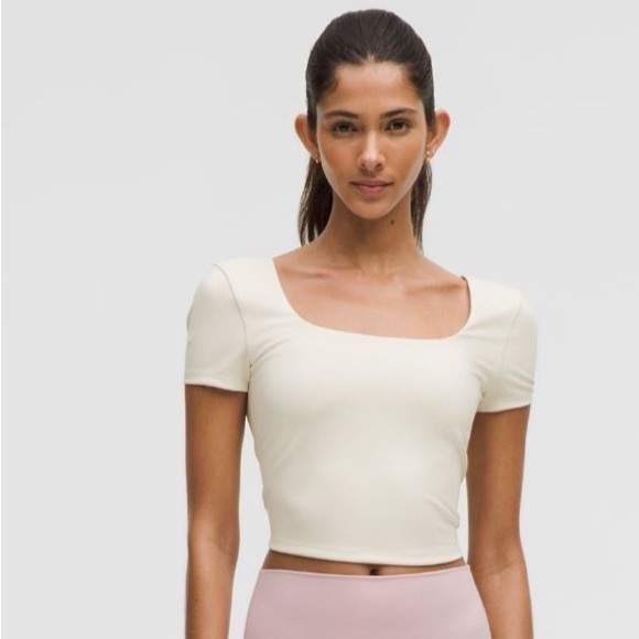 Lululemon Wunder Under Smooth Cover Square Neck Cream Crop Top Size 10 NWT! - Picture 1 of 5